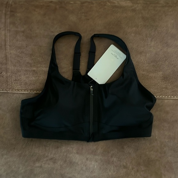 NWT Athleta Empowered Train Bra A-C Cup - Picture 3 of 9
